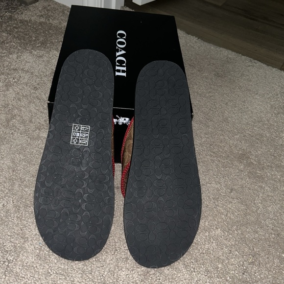 Coach Sandals - Picture 5 of 5